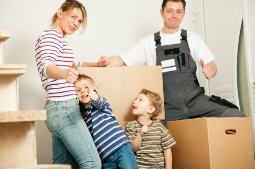 Free quote policy for Movers Twickenham with transparent pricing breakdown